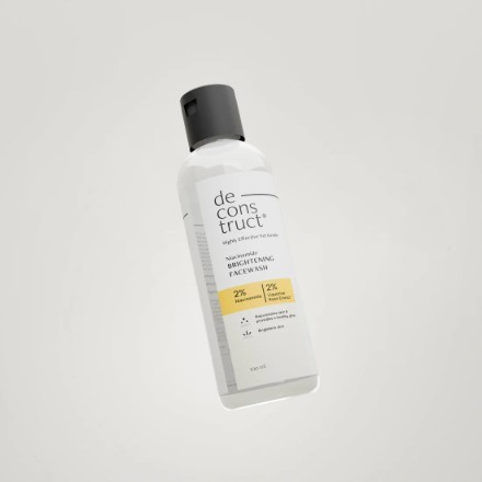 De Construct Niacinamide Brightening Cleaser